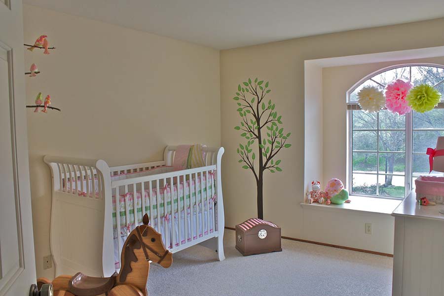 chambre bébé Montessori